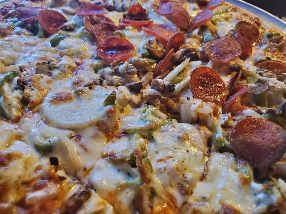 Rookies Sports Bar & Grill Menu image 8